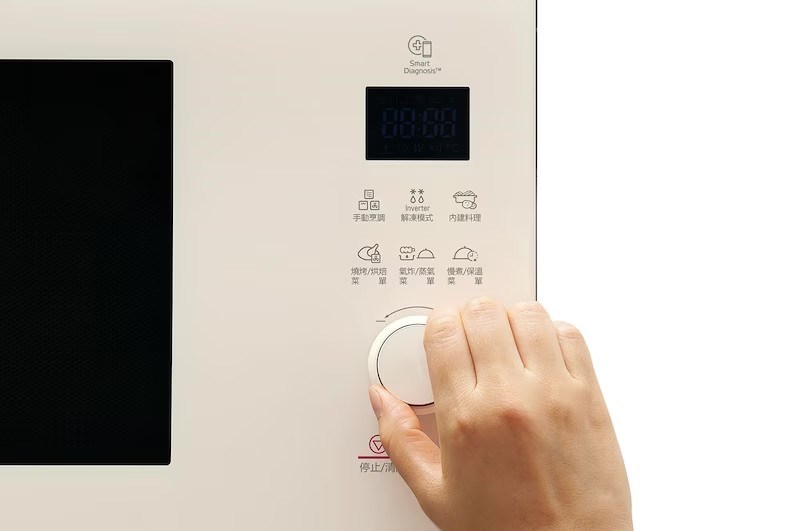 【LG樂金】39公升 NeoChef™Objet Collection® 智慧變頻微波爐｜雪霧白