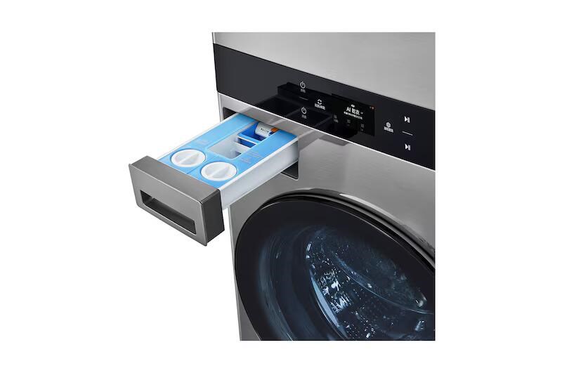 【LG樂金】洗22公斤+乾20公斤 WashTower™ AI 智控洗乾衣機第二代｜熱泵除濕｜星辰銀